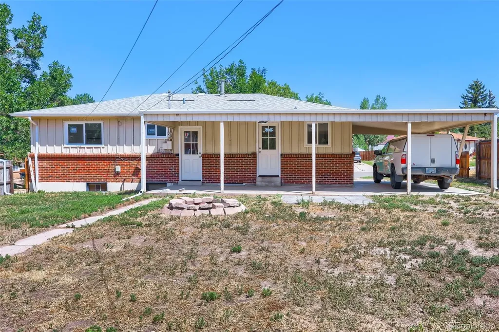 116 Ash Avenue Castle Rock CO 80104