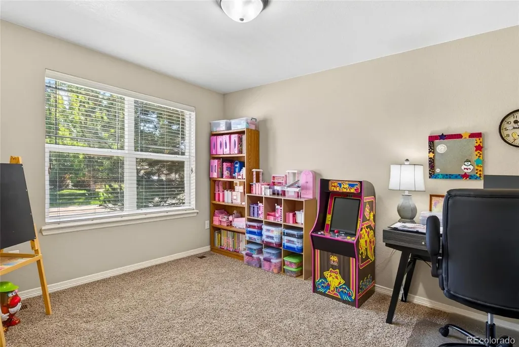 8711 Tack Street Longmont CO 80504