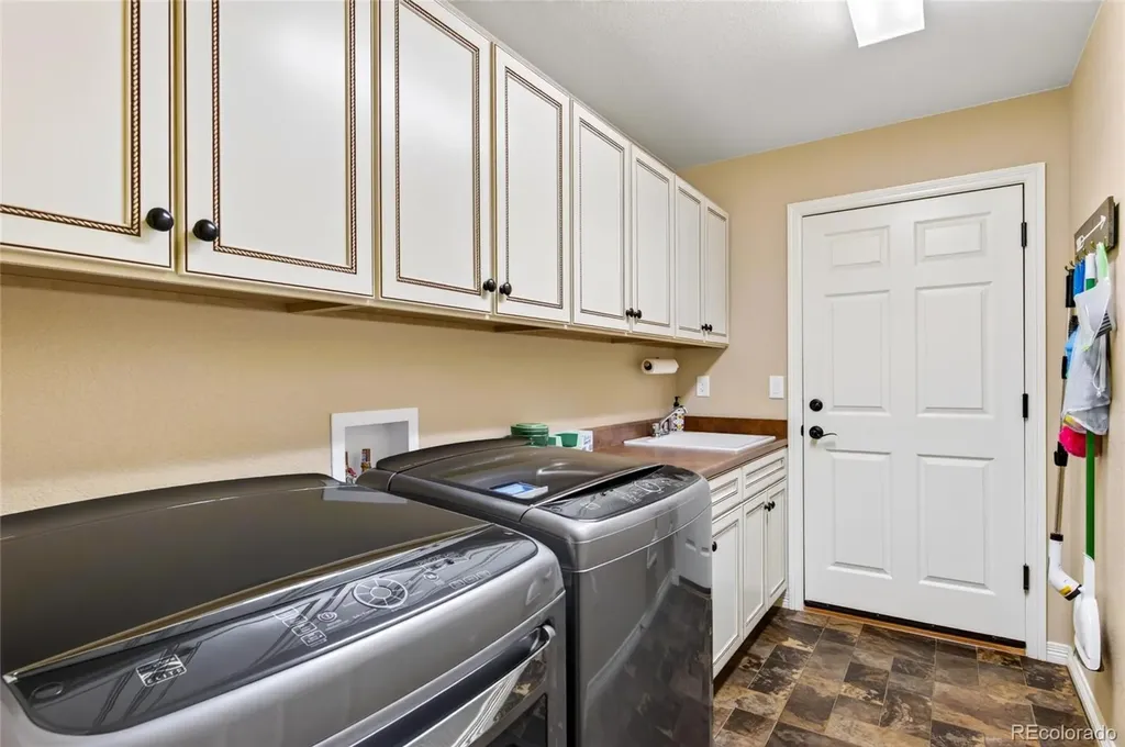 8711 Tack Street Longmont CO 80504