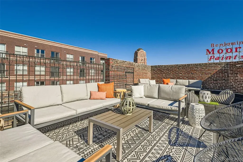 2441 N Broadway Denver CO 80205