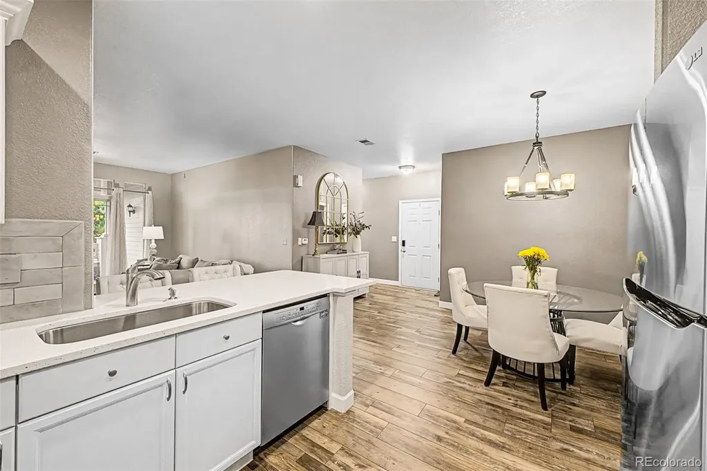 8496 S Hoyt Way Littleton CO 80128