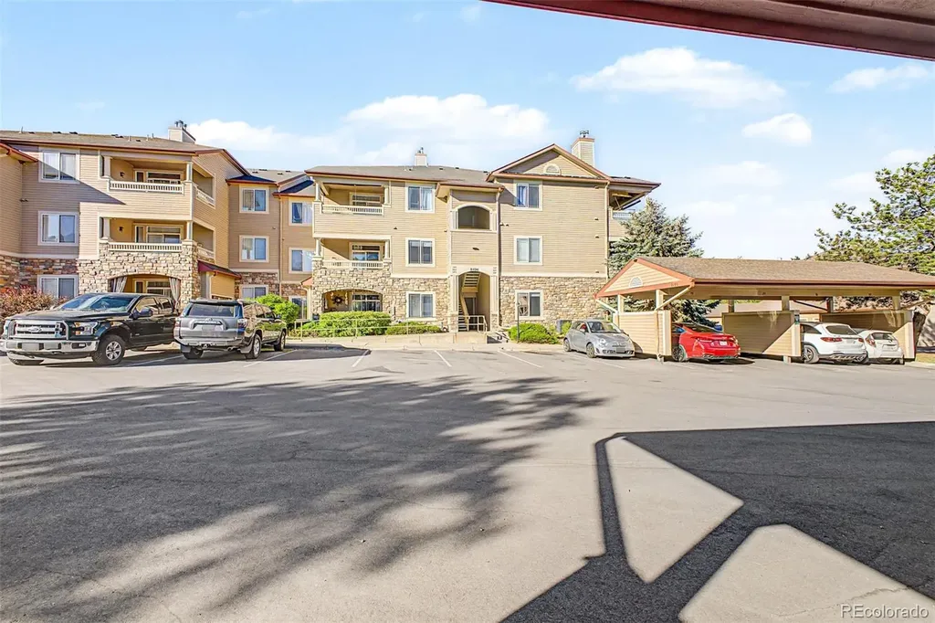 8496 S Hoyt Way Littleton CO 80128