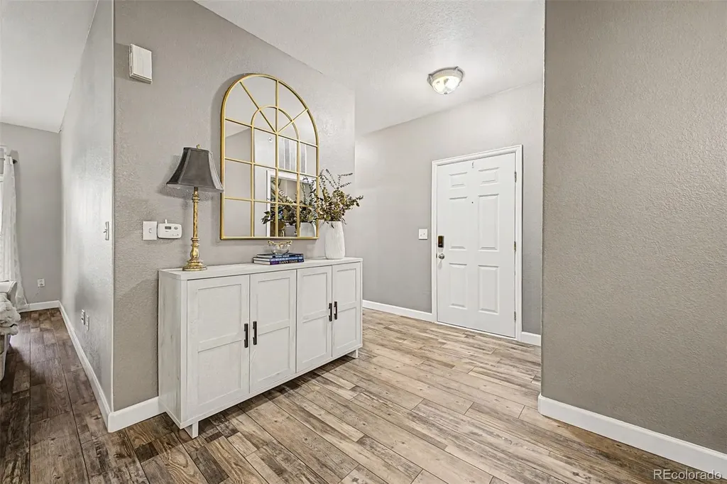 8496 S Hoyt Way Littleton CO 80128