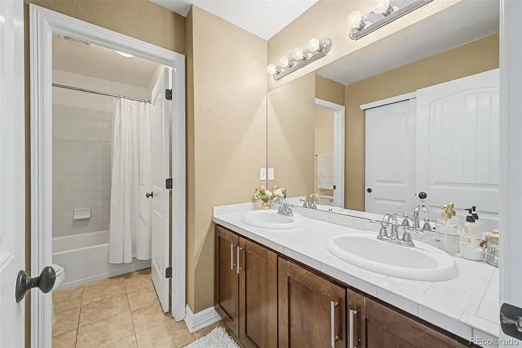 23670 E Brandt Place Aurora CO 80016