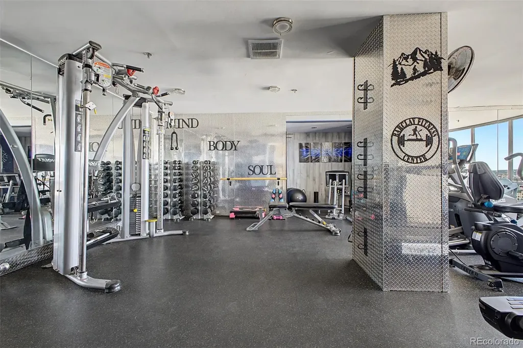 1625 Larimer Street Denver CO 80202