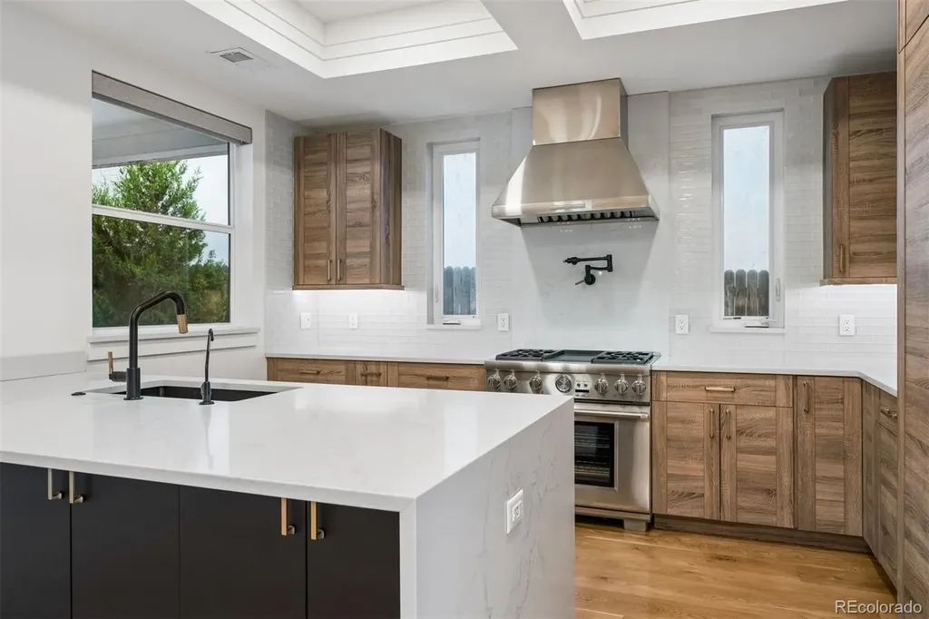 2227 N Clarkson Street Denver CO 80205
