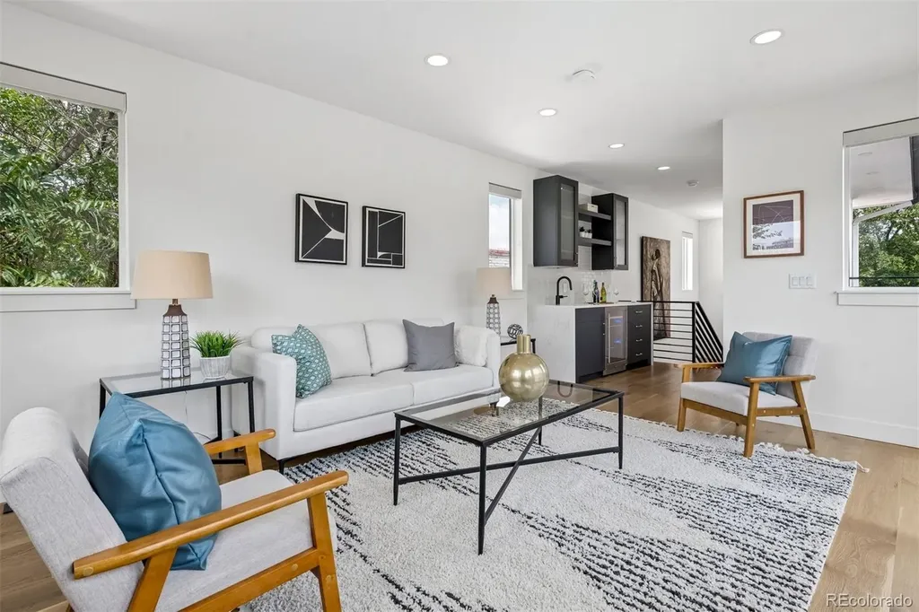 2227 N Clarkson Street Denver CO 80205