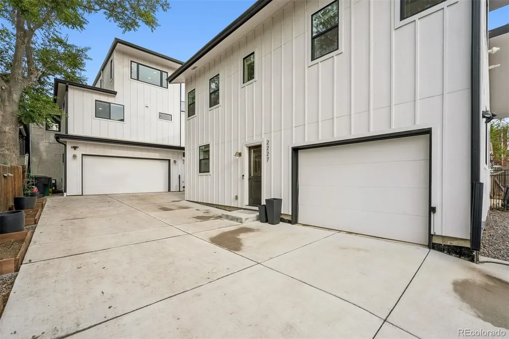 2227 N Clarkson Street Denver CO 80205