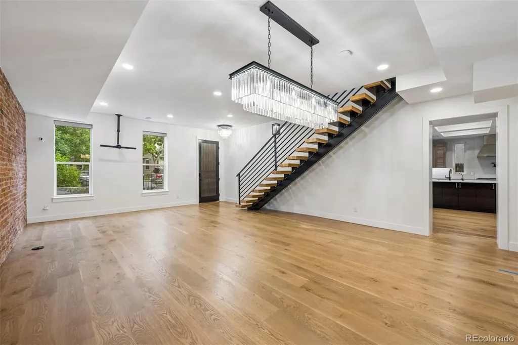 2227 N Clarkson Street Denver CO 80205