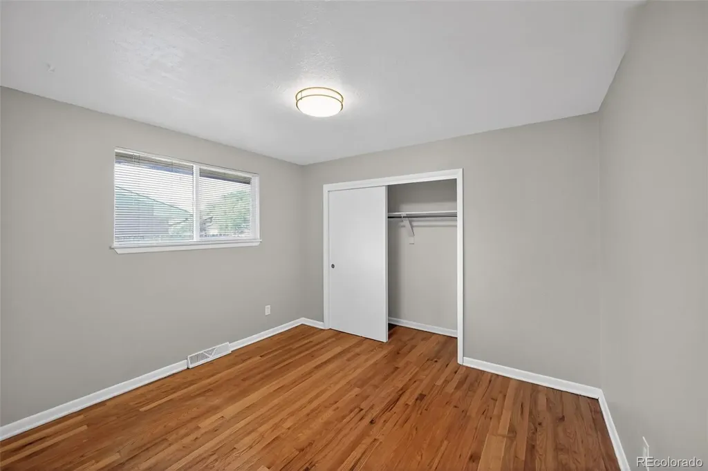 26 Newland Court Denver CO 80226