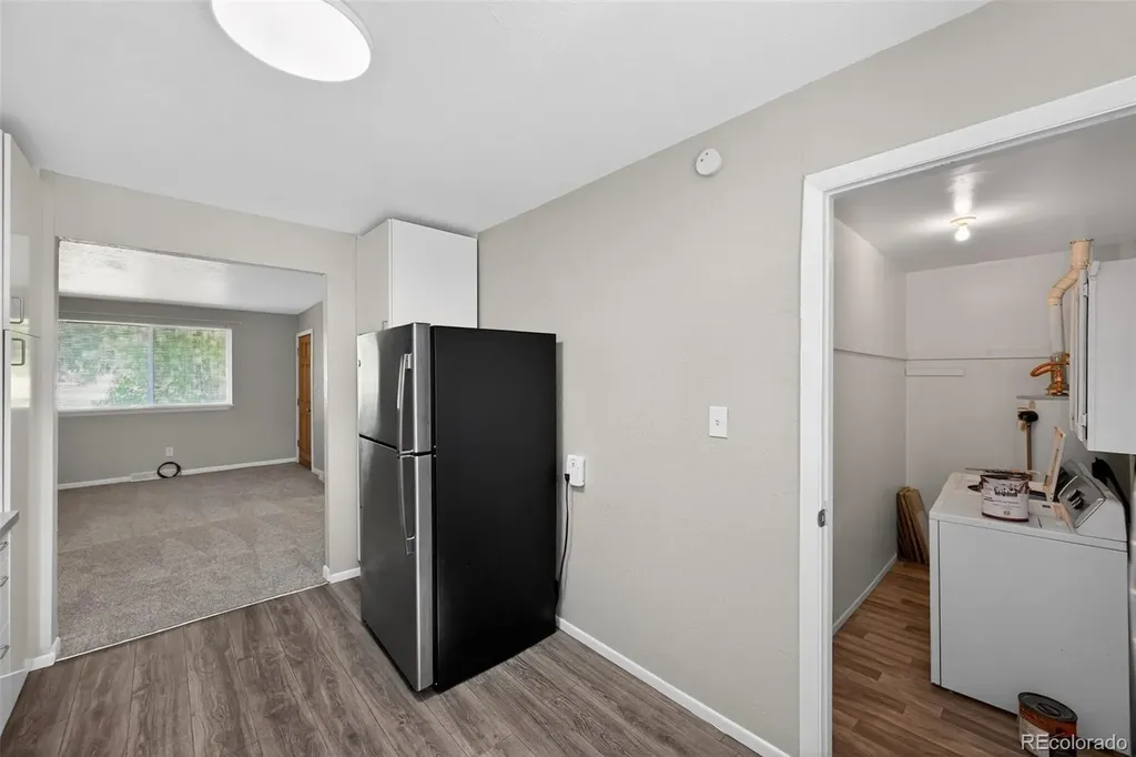26 Newland Court Denver CO 80226