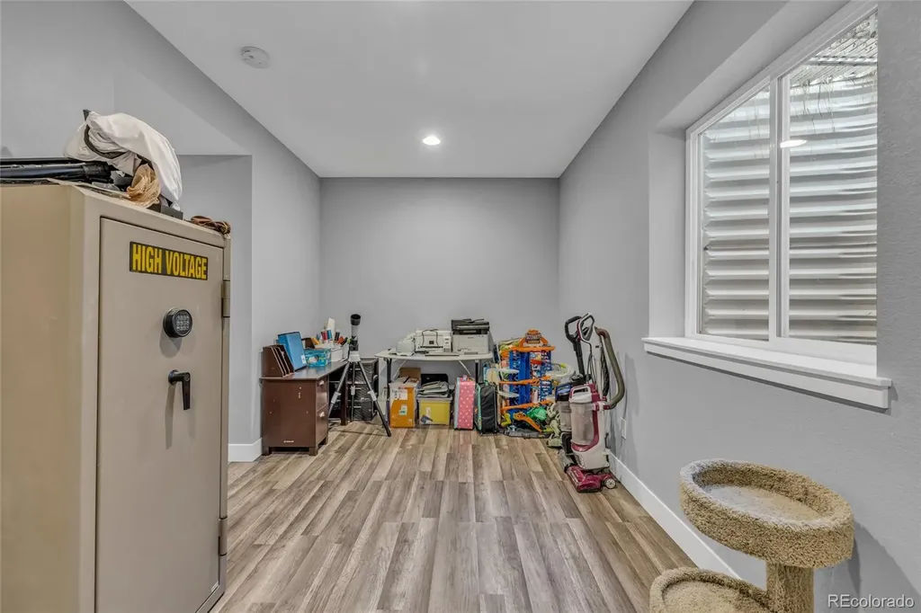 424 S 3rd Avenue Deer Trail CO 80105