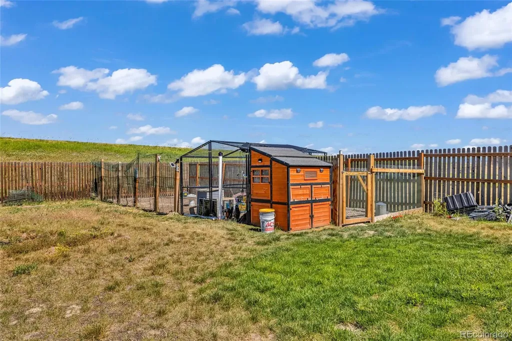 424 S 3rd Avenue Deer Trail CO 80105