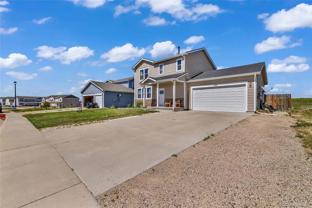 424 S 3rd Avenue Deer Trail CO 80105