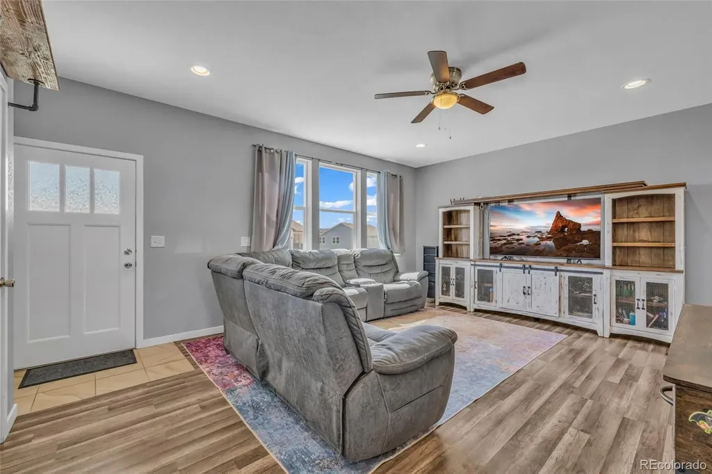 424 S 3rd Avenue Deer Trail CO 80105