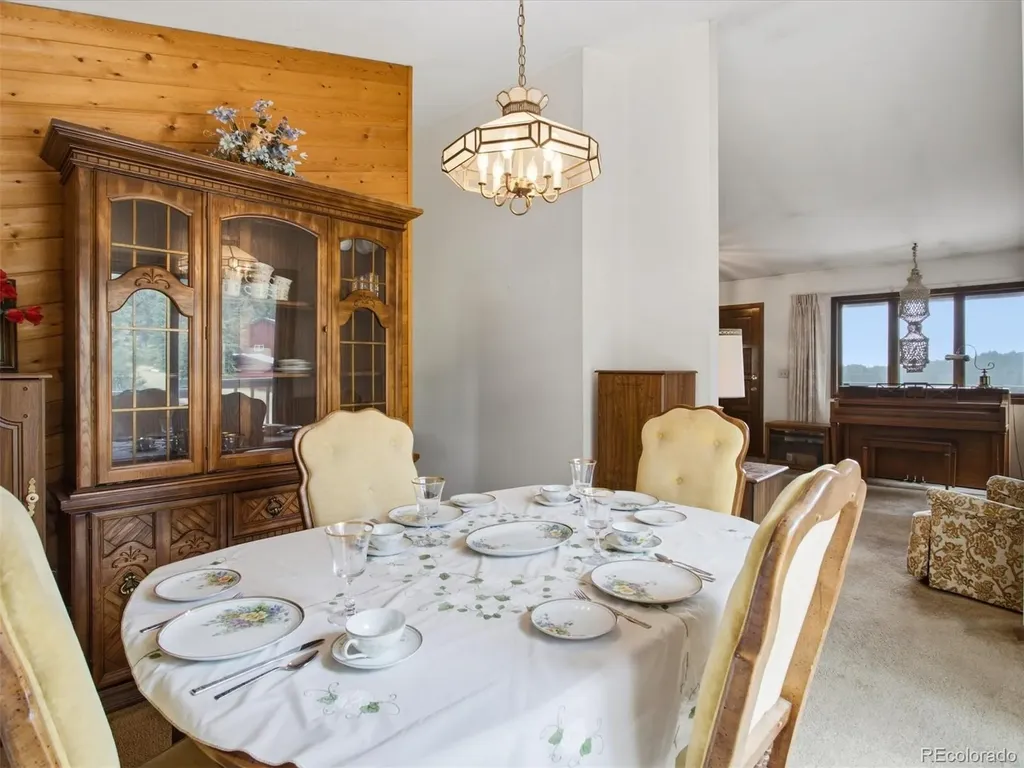7013 Silverhorn Drive Evergreen CO 80439