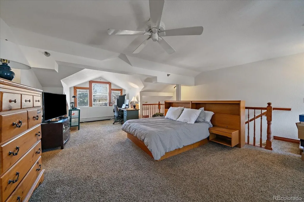 3249 W Fairview Place Denver CO 80211
