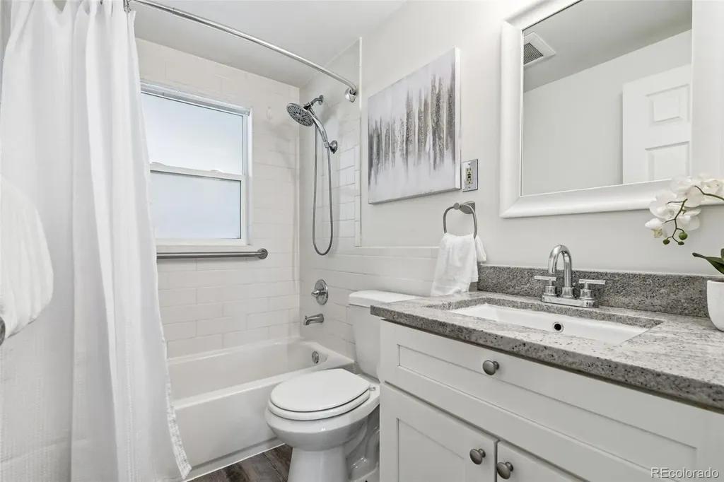 1109 Grant Street Longmont CO 80501