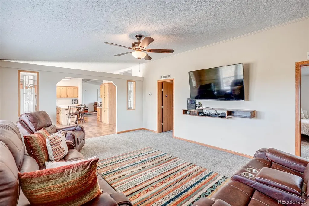 10804 County Road 120 Kiowa CO 80117