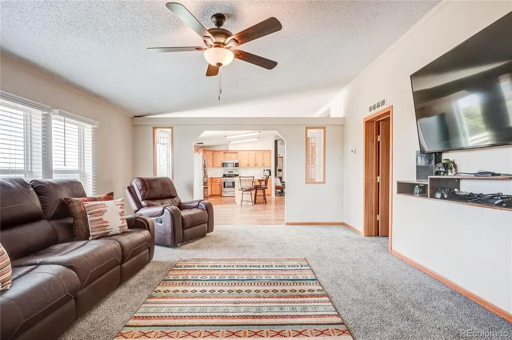 10804 County Road 120 Kiowa CO 80117