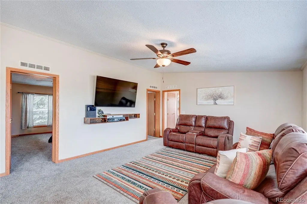 10804 County Road 120 Kiowa CO 80117