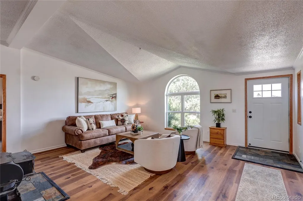10804 County Road 120 Kiowa CO 80117
