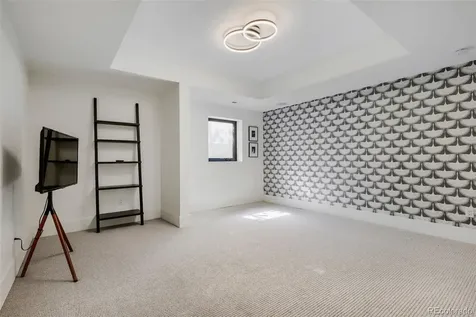 301 Krameria Street Denver CO 80220