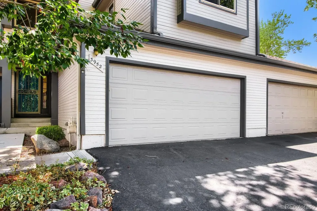 3952 E Weaver Avenue Littleton CO 80121