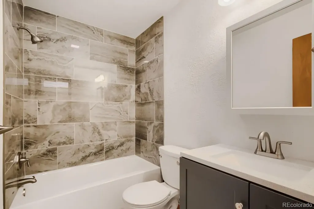 3952 E Weaver Avenue Littleton CO 80121