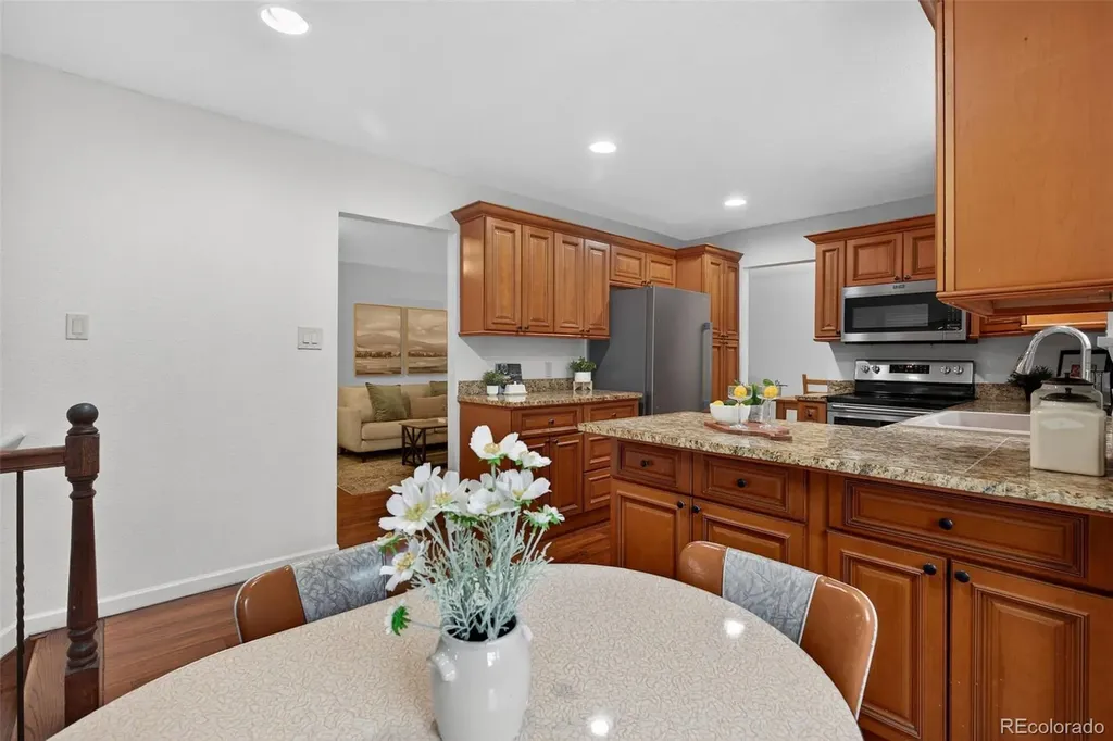5389 W Hinsdale Avenue Littleton CO 80128