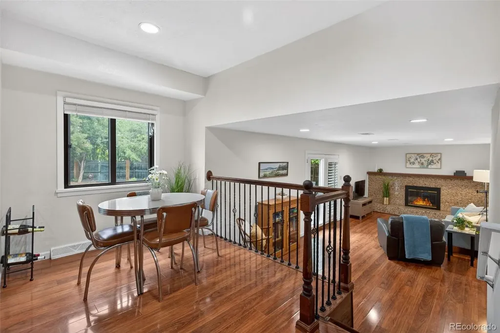 5389 W Hinsdale Avenue Littleton CO 80128
