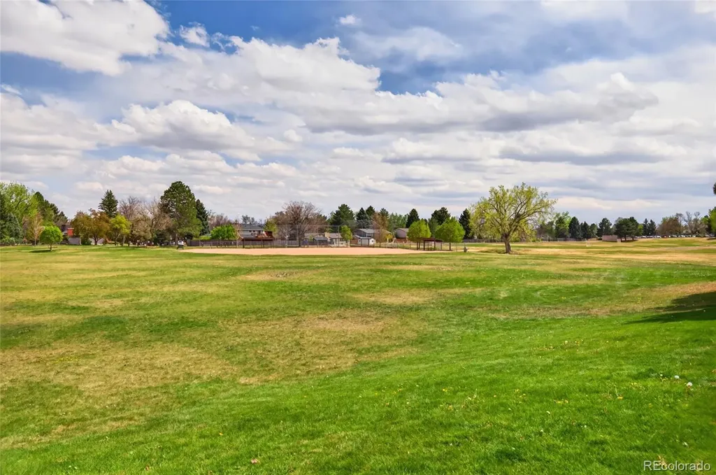 5389 W Hinsdale Avenue Littleton CO 80128