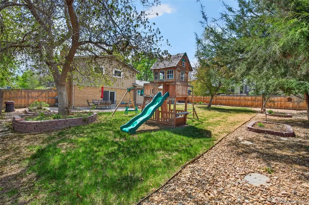 5389 W Hinsdale Avenue Littleton CO 80128
