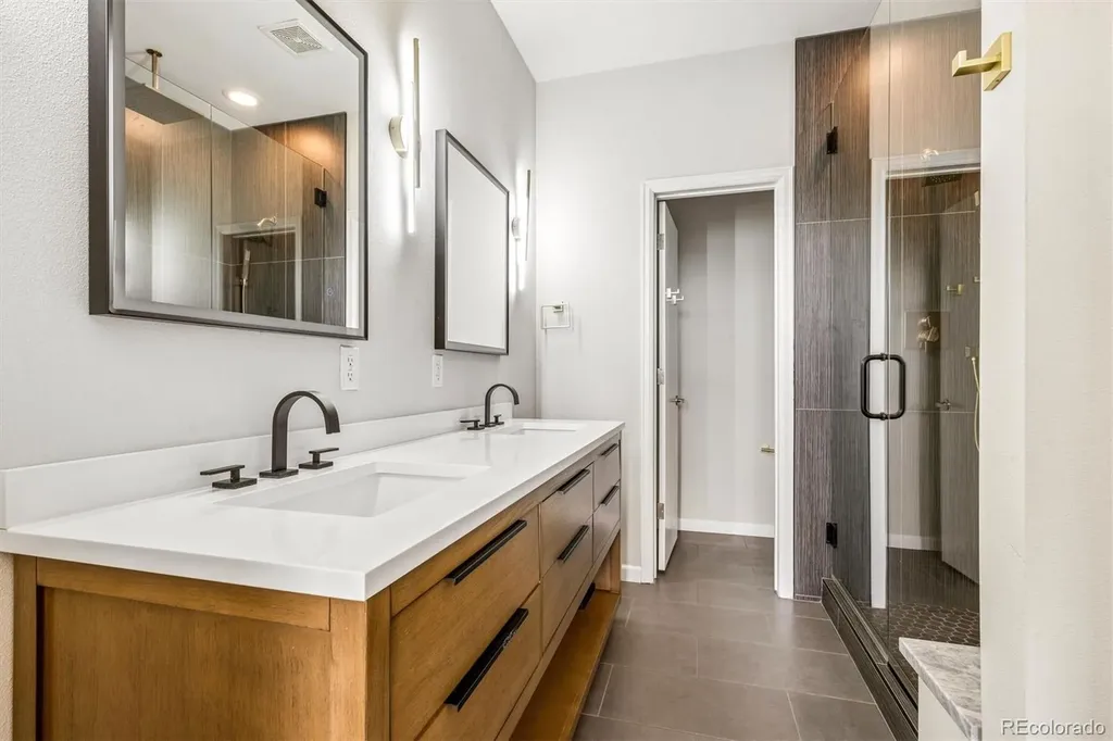 2680 Blake Street Denver CO 80205
