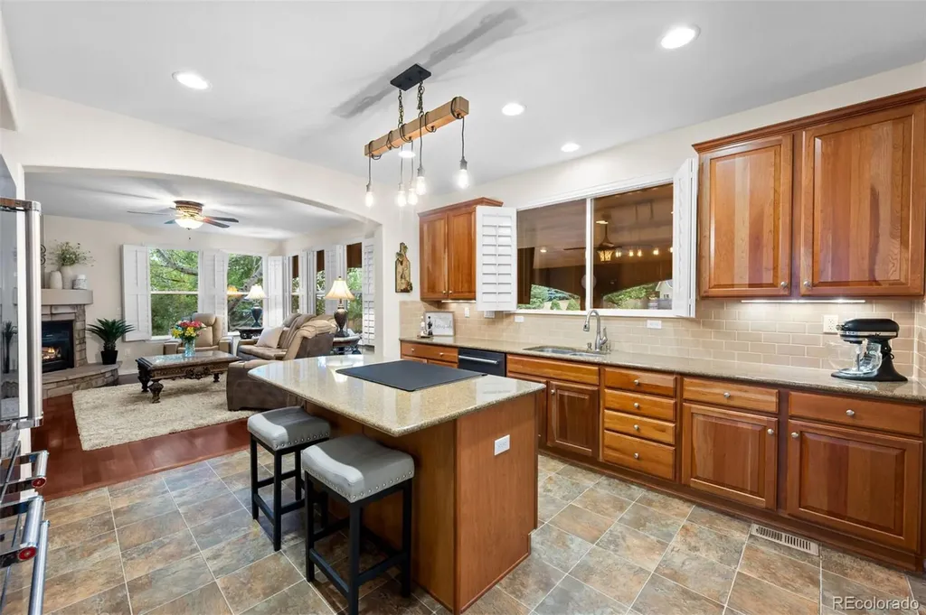 10676 Chandon Place Littleton CO 80126