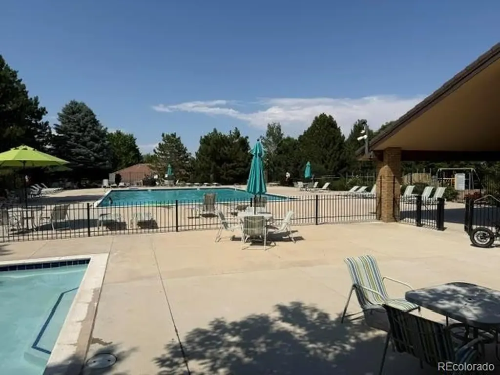 2606 S Xenon Way Lakewood CO 80228