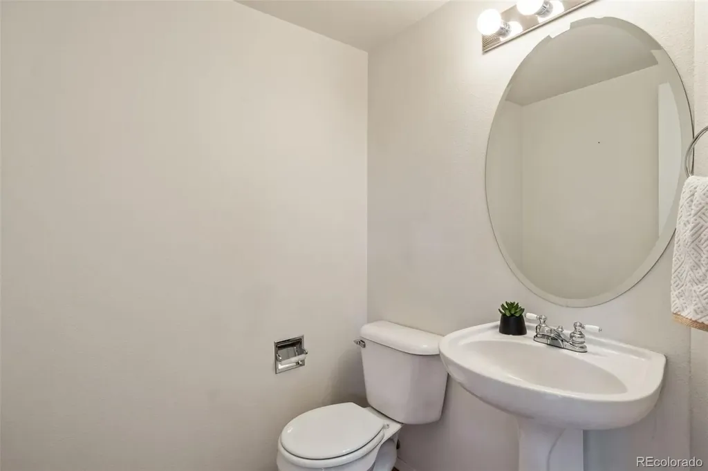 6662 Mcewan Street Colorado Springs CO 80922