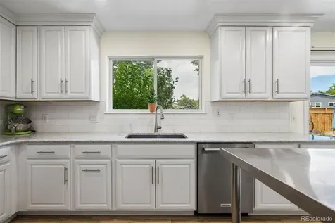 825 Northridge Road Highlands Ranch CO 80126