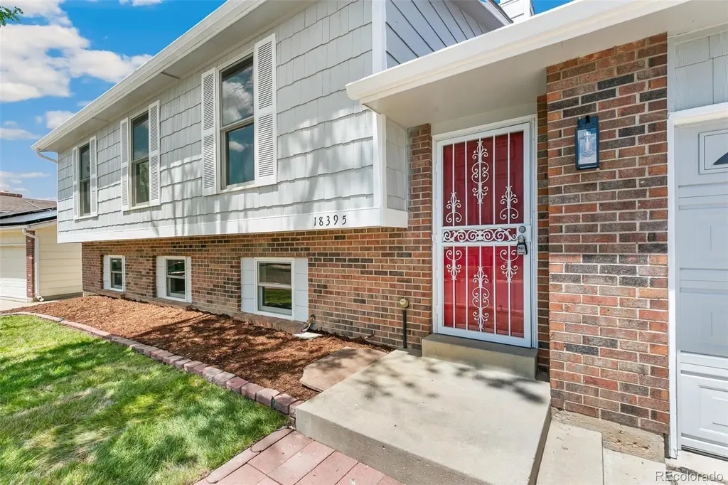 18395 E Mexico Place Aurora CO 80017