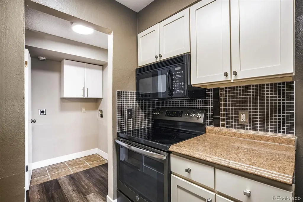 7995 E Mississippi Avenue Denver CO 80247