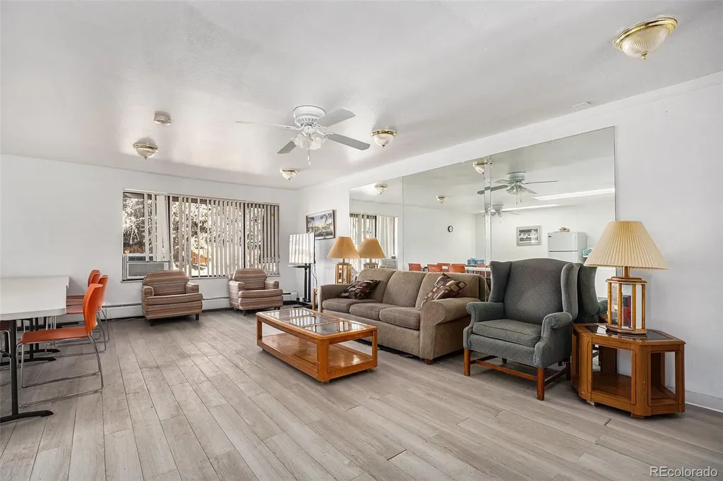 7995 E Mississippi Avenue Denver CO 80247