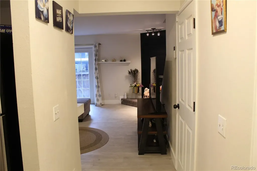 291 S Nome Street Aurora CO 80012
