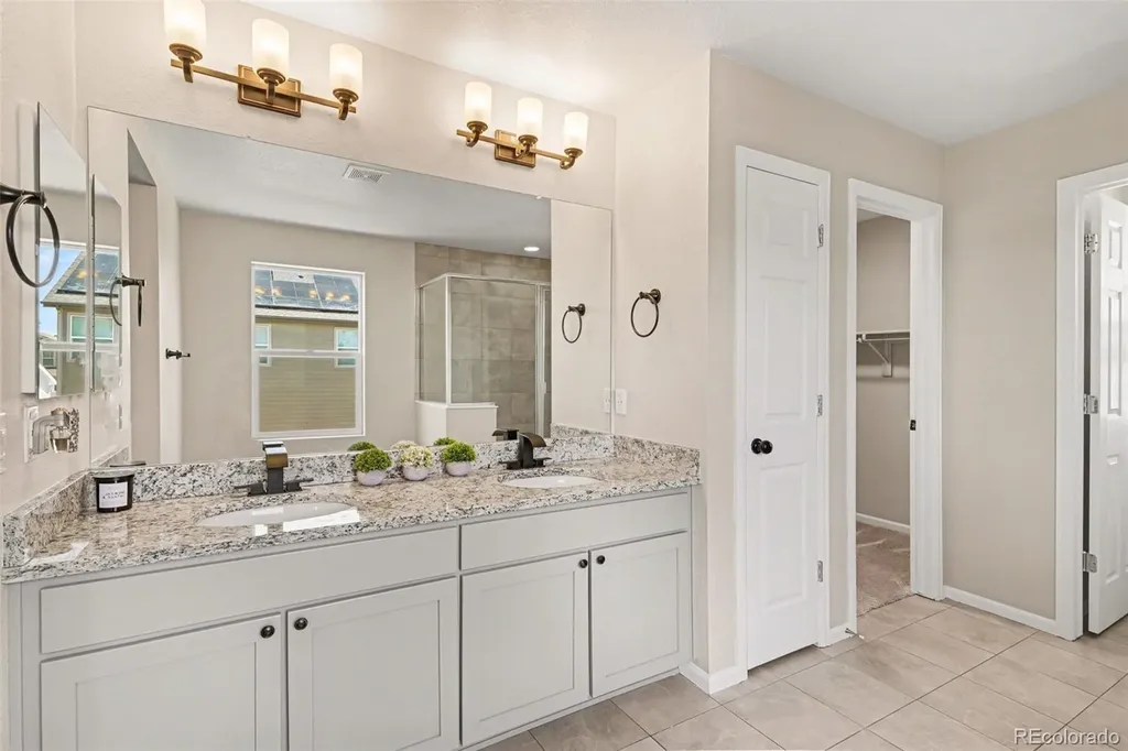 4726 Hannibal Street Denver CO 80239