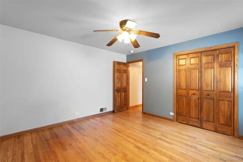 3226 S Ash Street Denver CO 80222