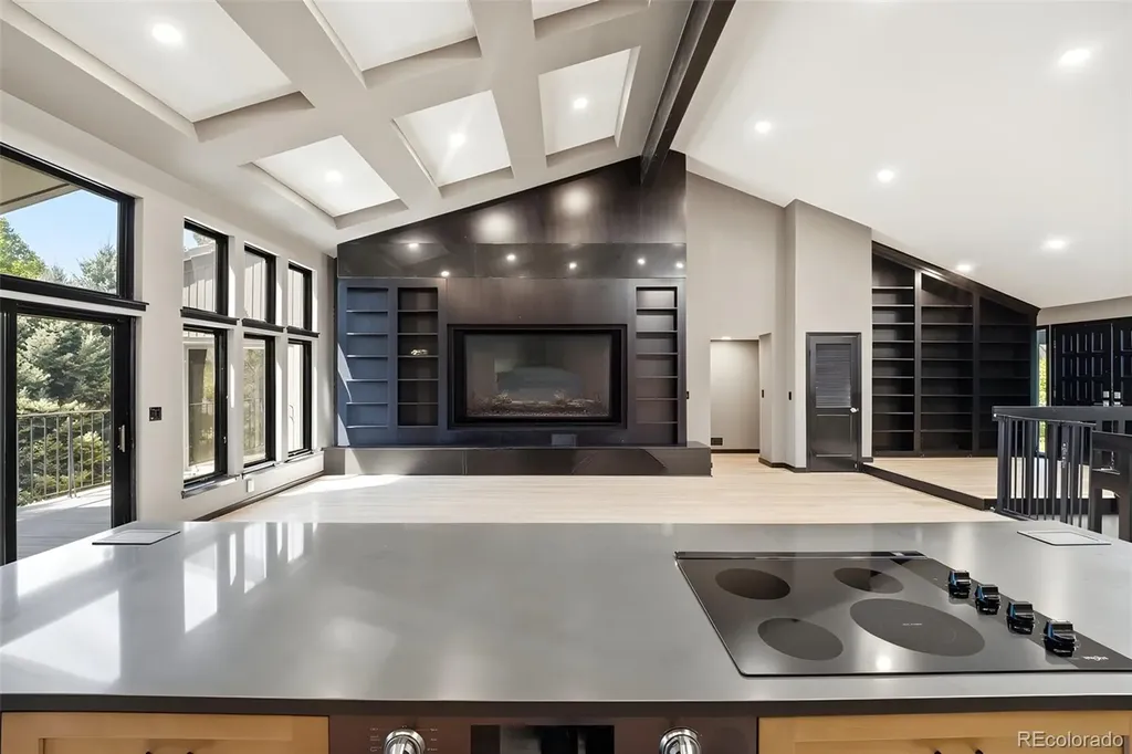 27 Beacon Hill Lane Greenwood Village CO 80111