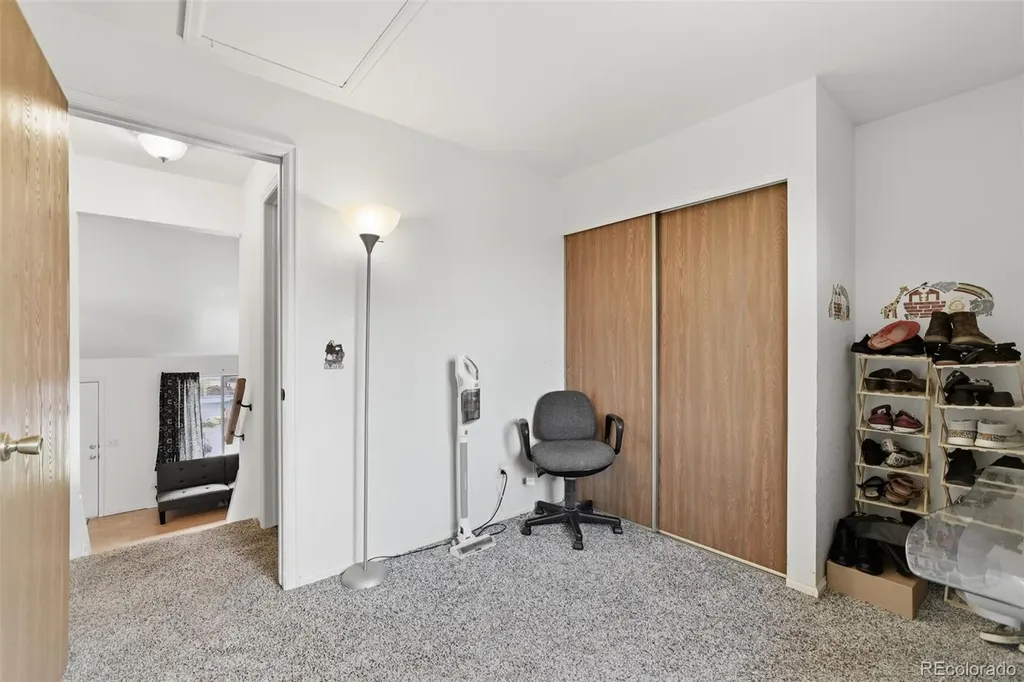 19335 E Batavia Pl Place E Aurora CO 80011