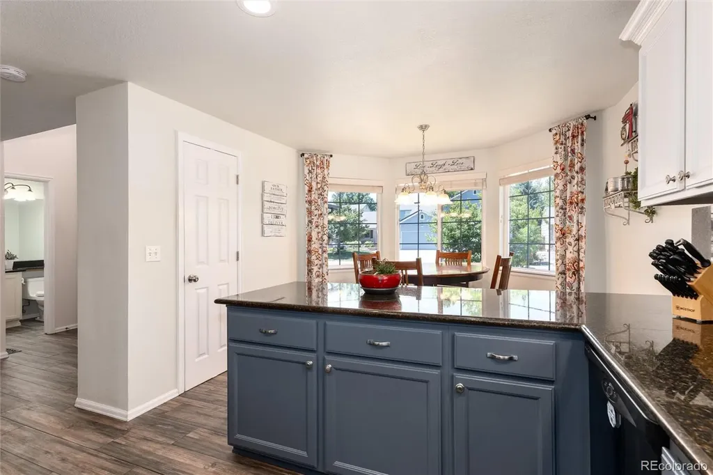 5404 S Robb Way Littleton CO 80127