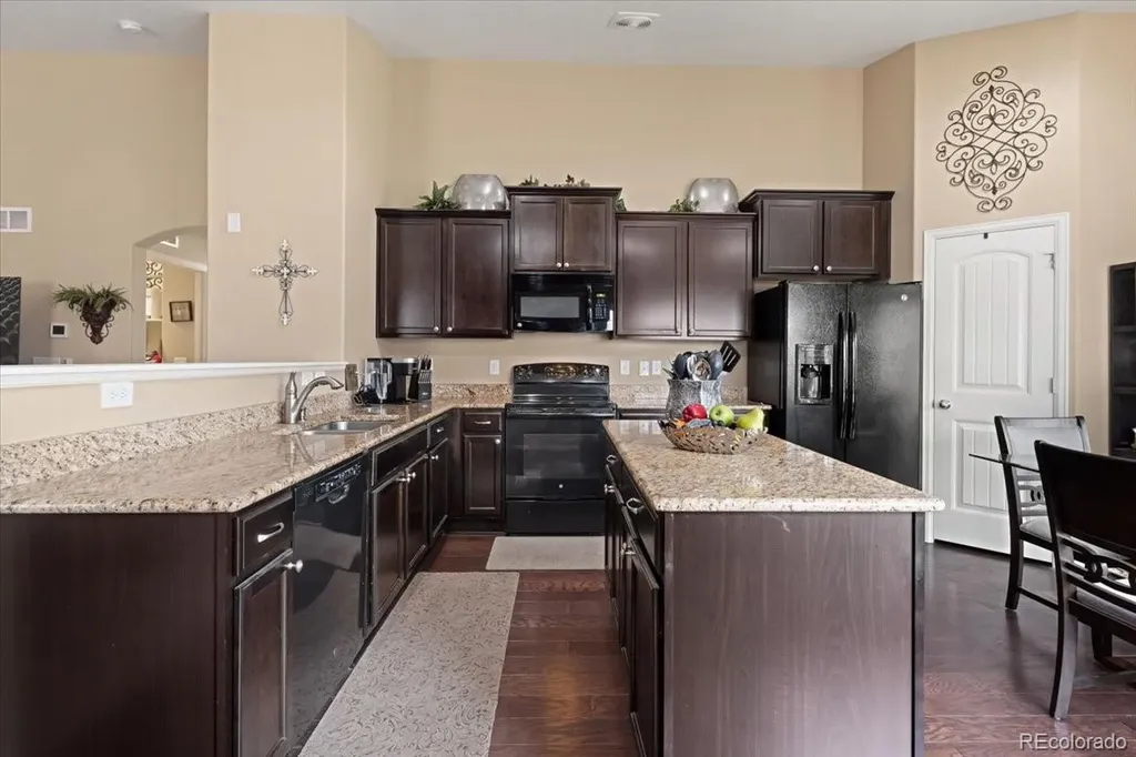 6267 N Dunkirk Court Aurora CO 80019