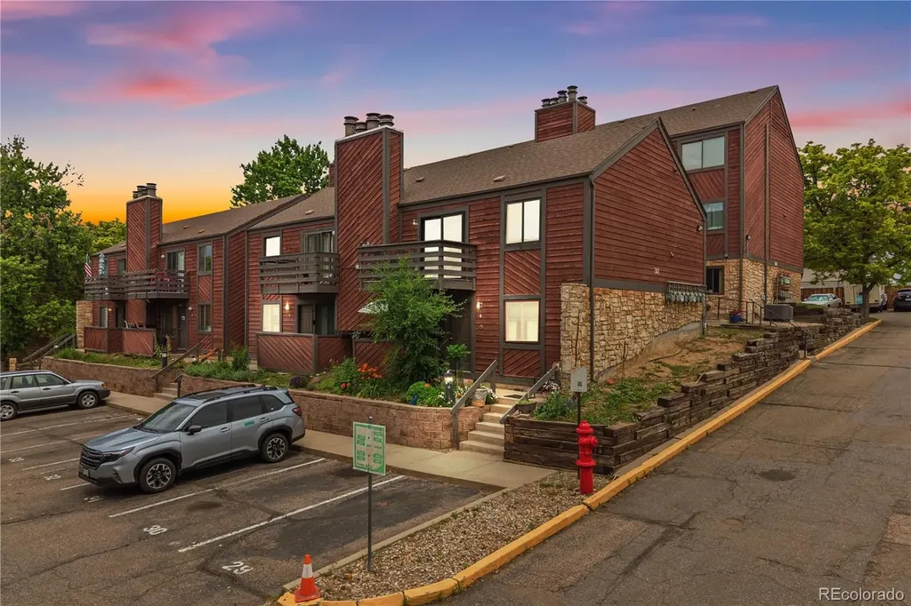 311 W Lehow Avenue Englewood CO 80110