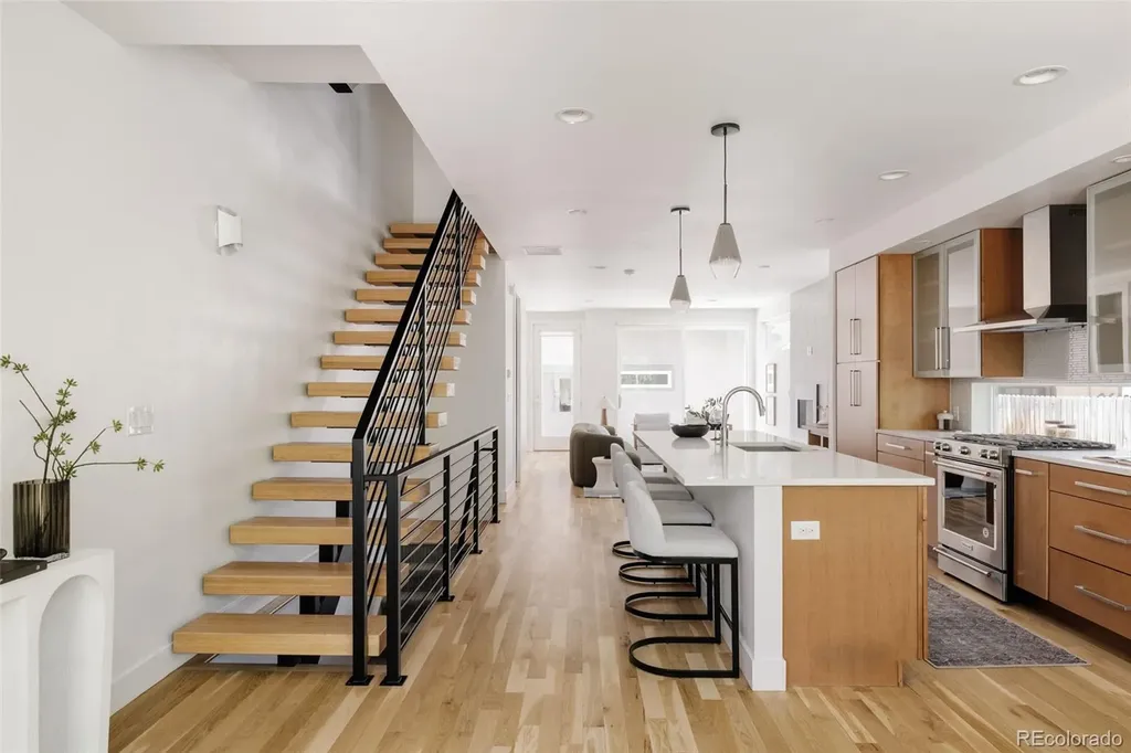 845 S Logan Street Denver CO 80209